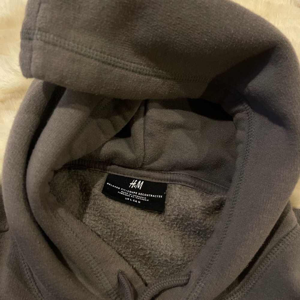 HOODIE SWEATER